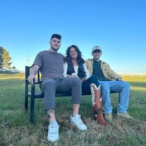 Meet your Posher, Joan